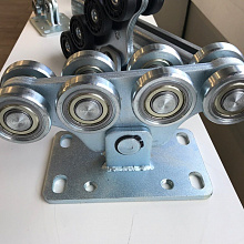 Стальная роликовая опора SGN 01