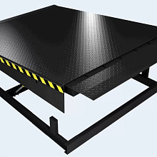 Уравнительная платформа ALUTECH  TL  2500*2000 с выдвижной аппарелью 500 мм