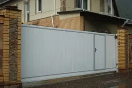 Откатные ворота дорхан с калиткой  