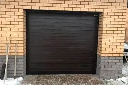 Секционные ворота Алютех